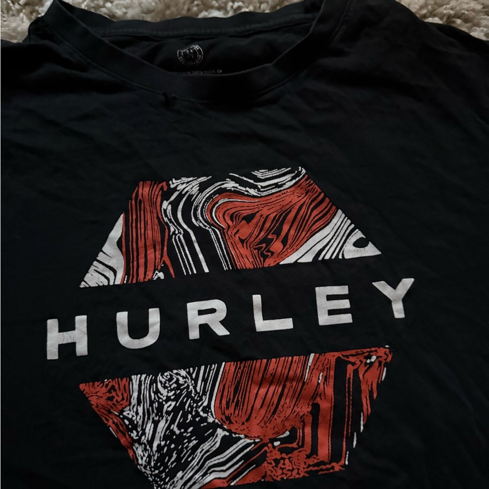 Hurley black and red graphic vintage men’s motorcycle, sporty tee - Picture 2 of 3